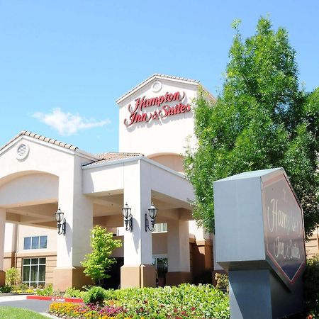 Hampton Inn & Suites Redding Exterior foto